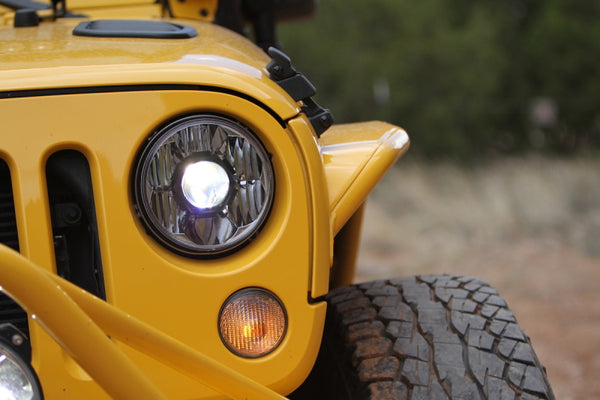 KC HiLiTES 07-18 Jeep JK 7in. Gravity LED Pro DOT Approved Replacement Headlight (Single)